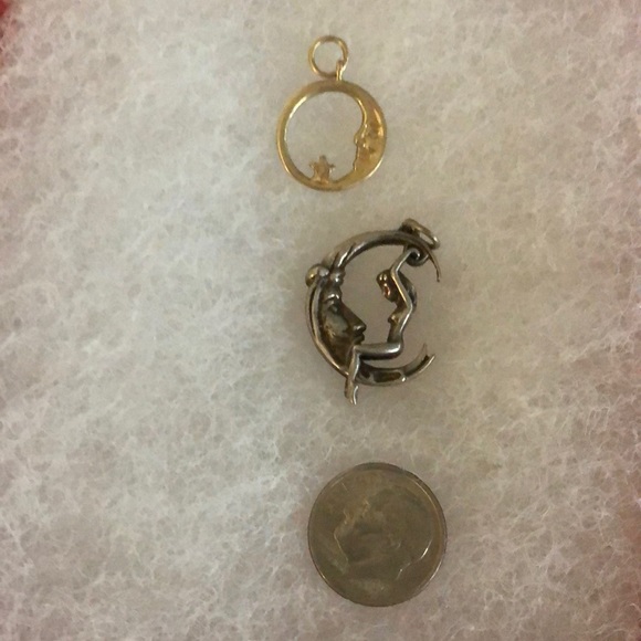 Rare and unique moon and a tiny star jewelry! - Picture 2 of 6
